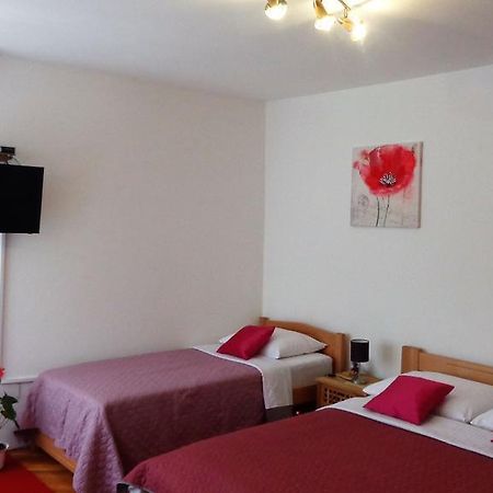 Guest House Lejla Rovinj Luaran gambar